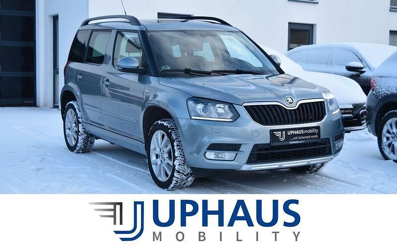 Grau Gebraucht 2016 Skoda Yeti SUV | 16.950 € (Fairer Preis) - Bild 1/4