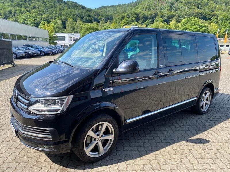 Deep black perleffekt Gebraucht 2015 VW T5 Generation Six Van | 24.990 € (Superpreis) - Bild 1/1