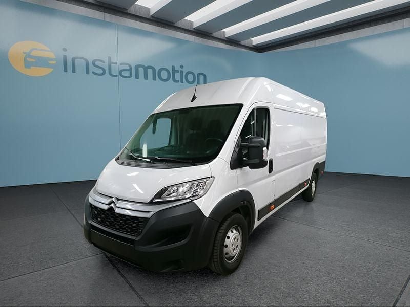 Weiß Gebraucht 2024 Citroën Jumper Van / Kleinbus | 26.299 € (Fairer Preis) - Bild 1/4