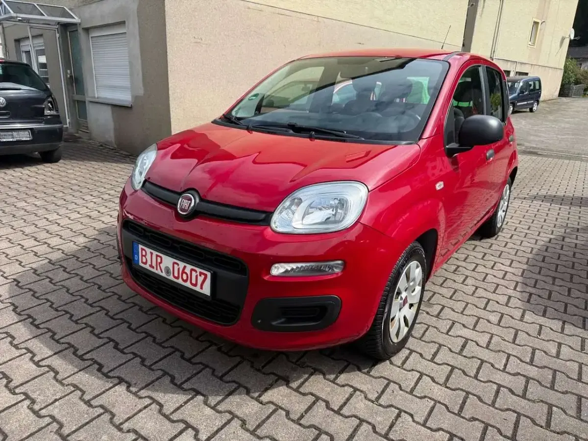 Usata Fiat Panda Pop 69 CV (50 kW) 2016 Rosso Utilitaria