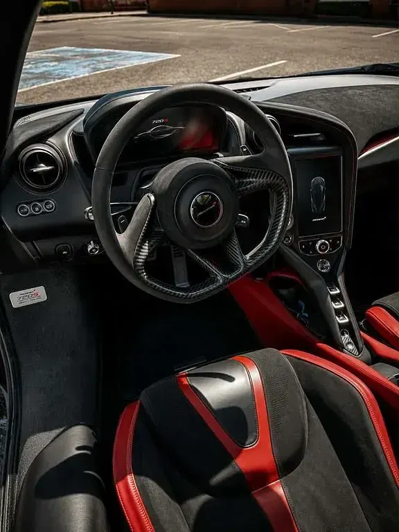 Gebraucht McLaren 720S 721 PS (530 kW) 2018 Schwarz Coupé