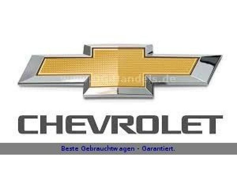 Schneeweiss/summitwhite/arctic (metallic) Gebraucht 2012 Chevrolet Captiva LTZ SUV | 12.990 € (Teuer) - Bild 1/3