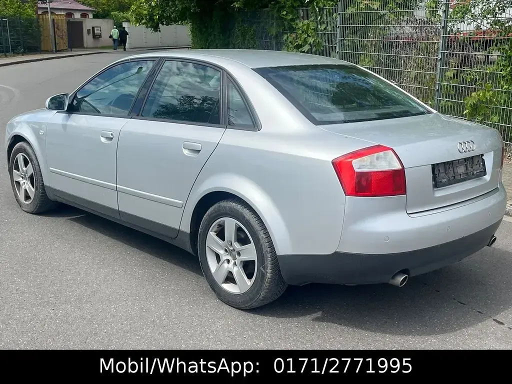 Usata Audi A4 163 CV (119 kW) 2003 Argento Berlina
