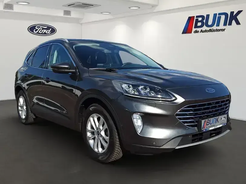 Usado Ford Kuga Titanium 150 HP (110 kW) 2020 SUV