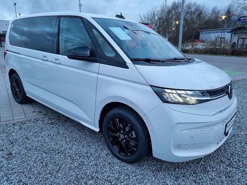 Neu VW Multivan 150 PS (110 kW) 2025 Weiß Van