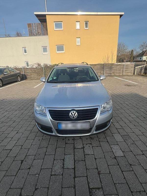 Gebraucht VW Passat 120 PS (88 kW) 2005 Silber Kombi