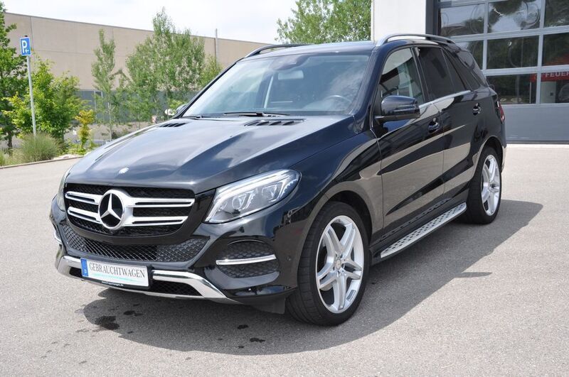 Schwarz Gebraucht 2016 Mercedes GLE250 AMG SUV | 30.790 € (Fairer Preis) - Bild 1/4