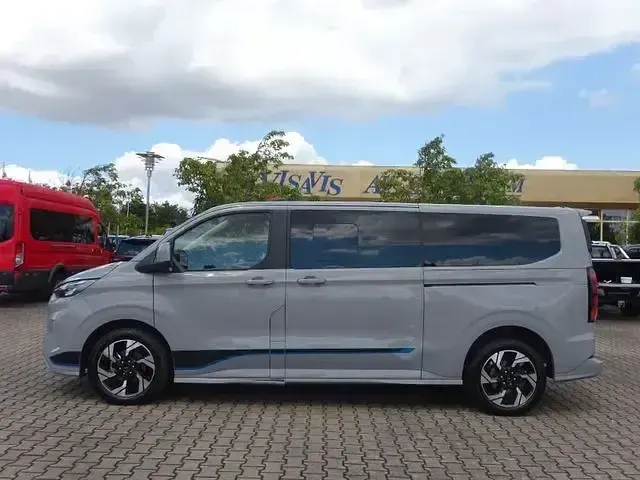 Gebraucht Ford Tourneo Custom Sport 170 PS (125 kW) 2025 Grau Van