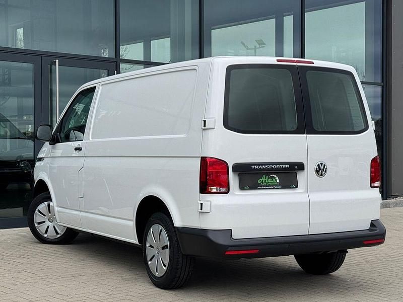 Gebraucht VW Transporter 150 PS (110 kW) 2023 Weiß Van