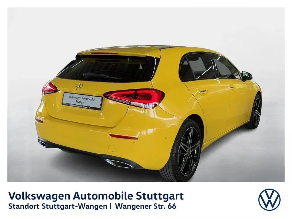 Gebraucht Mercedes A200 Progressive 163 PS (119 kW) 2021 Gelb Limousine