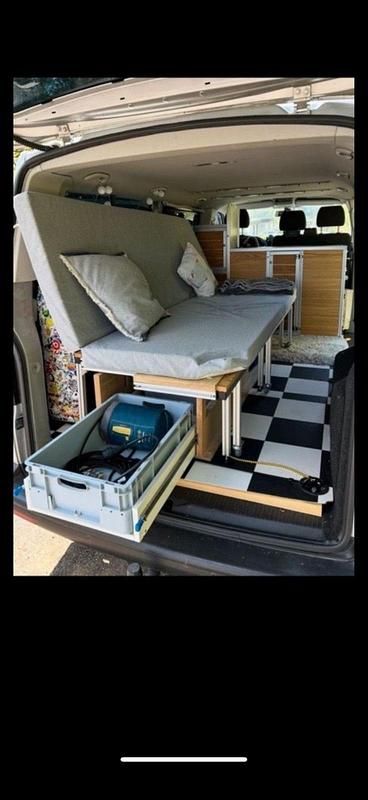 Gebraucht VW T5 140 PS (102 kW) 2015 Silber Van