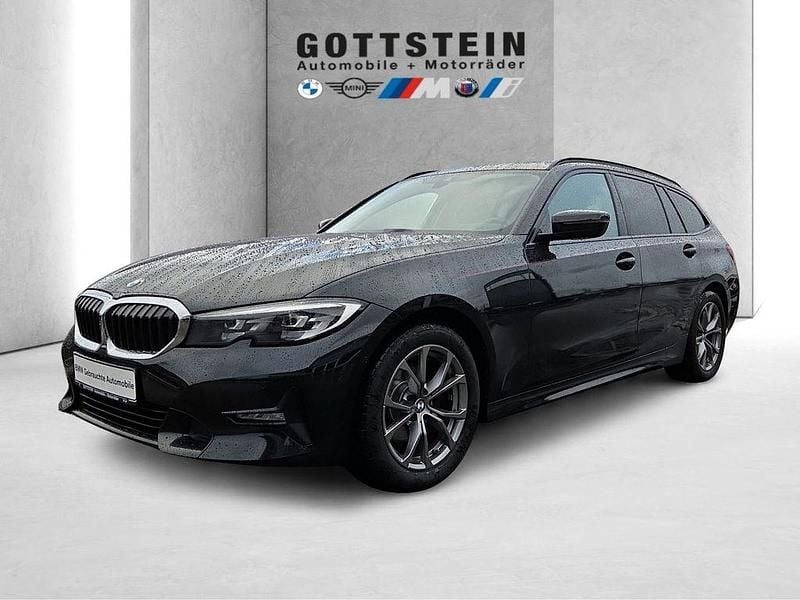 Black sapphire Gebraucht 2020 BMW 320 Sport Line Kombi | 24.990 € (Etwas zu teuer) - Bild 1/3