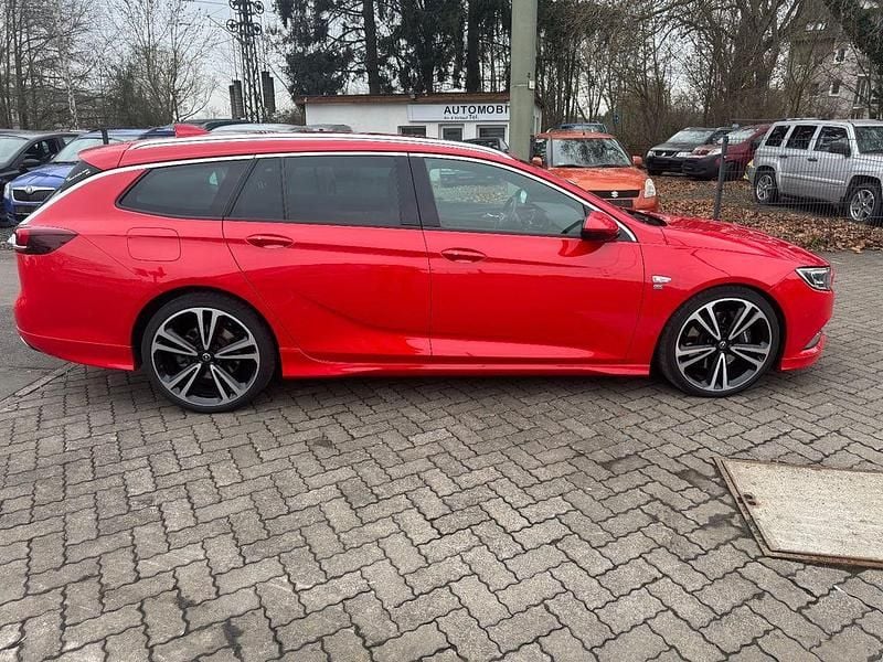 Gebraucht Opel Insignia Dynamic 260 PS (191 kW) 2017 Rot Kombi