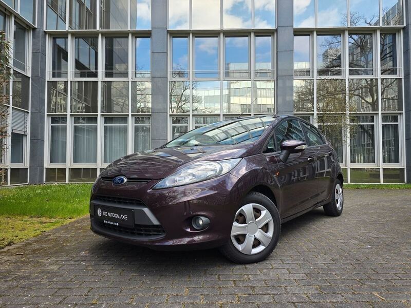 Violet Gebraucht 2010 Ford Fiesta Trend Kleinwagen | 3.980 € (Fairer Preis) - Bild 1/4