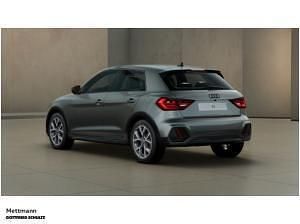 Neu Audi A1 116 PS (85 kW) 2026 Grau (chronosgrau metallic) SUV