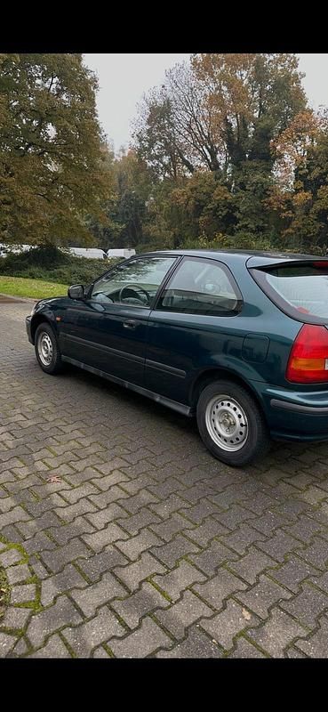 Gebraucht Honda Civic 75 PS (55 kW) 1996 Grün Kleinwagen