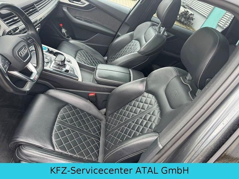 Gebraucht Audi SQ7 Sport 435 PS (319 kW) 2017 Grau SUV