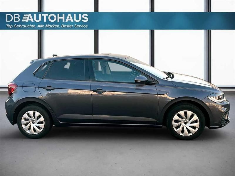 Gebraucht VW Polo Life 95 PS (69 kW) 2023 Grau Kleinwagen