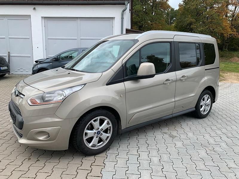 Silber Gebraucht 2015 Ford Tourneo Van / Kleinbus | 6.999 € - Bild 1/4