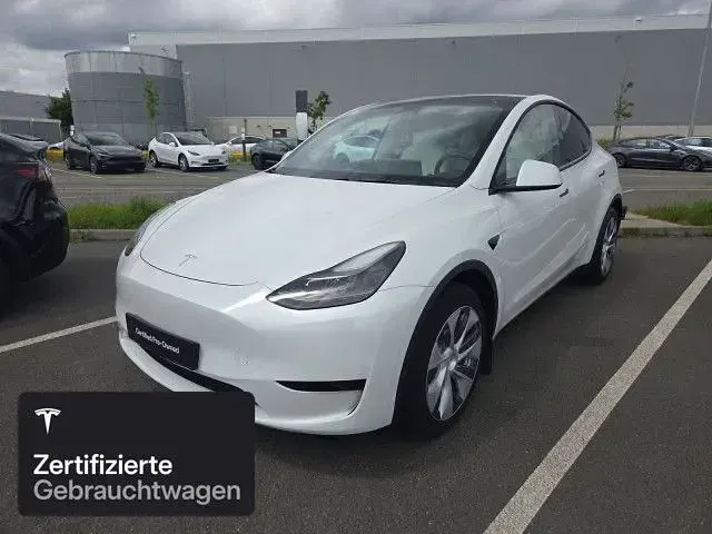 Gebraucht Tesla Model Y RWD 203 kW (277 PS) 2024 Weiß SUV