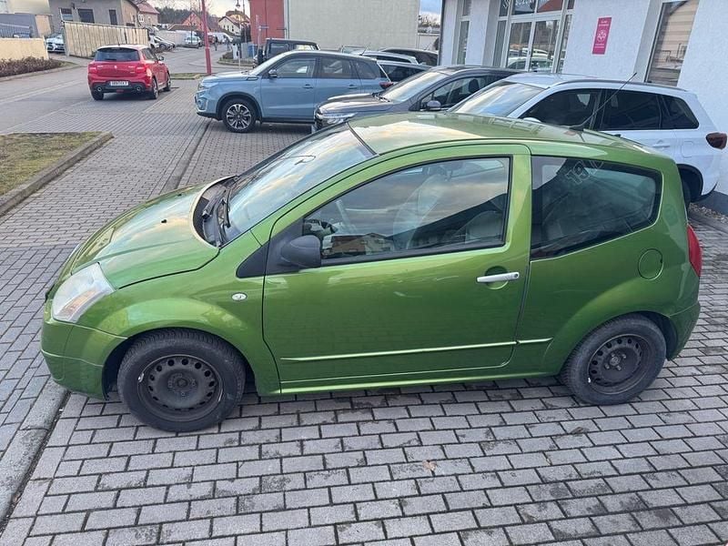 Gebraucht Citroën C2 Comfort 60 PS (44 kW) 2005 Grün Kleinwagen