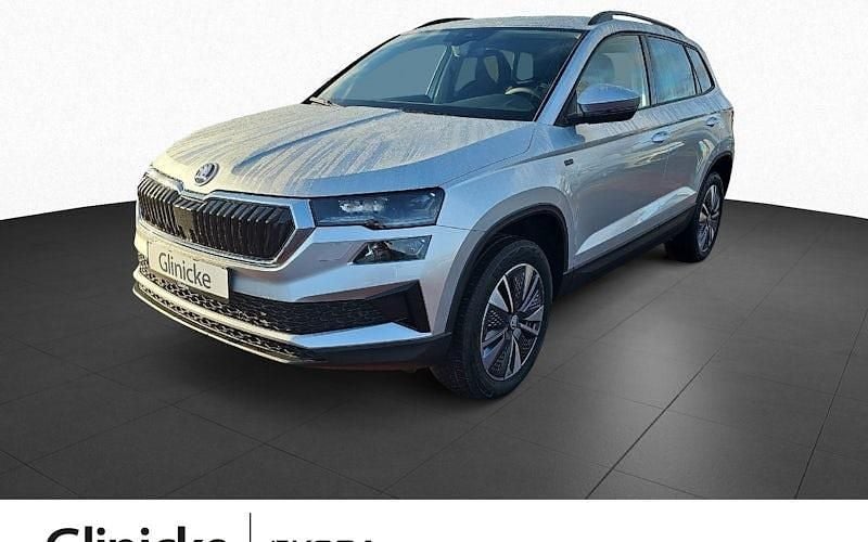 Neu Skoda Karoq Tour 150 PS (110 kW) 2025 Brilliantsilber metallic SUV