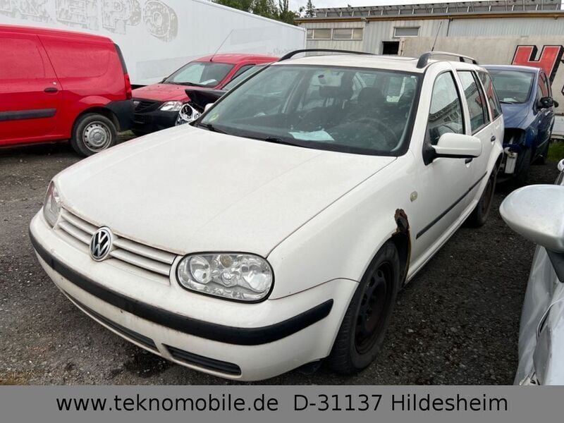 Gebraucht VW Golf IV 90 PS (66 kW) 1998 Weiß metallic Kombi