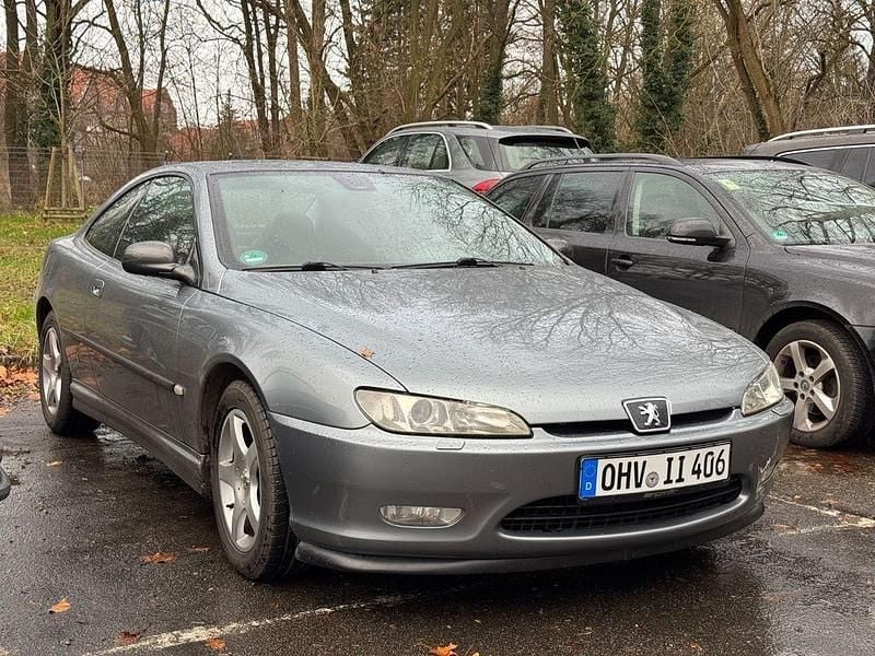 Grau Gebraucht 2000 Peugeot 406 Coupé | 4.000 € (Fairer Preis) - Bild 1/4