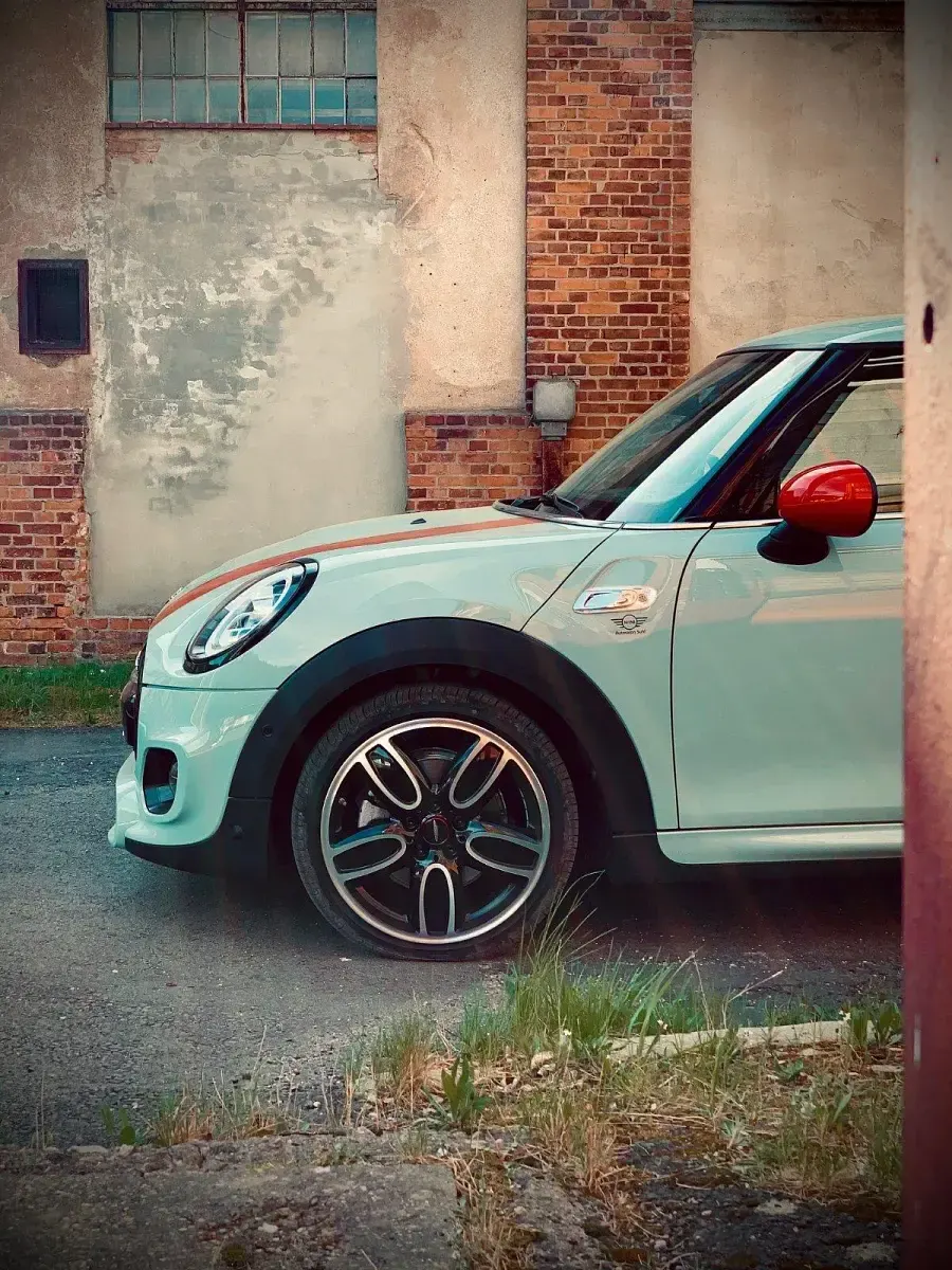 Second-hand Mini Cooper S 192 CP (141 kW) 2020 Albastru Hatchback