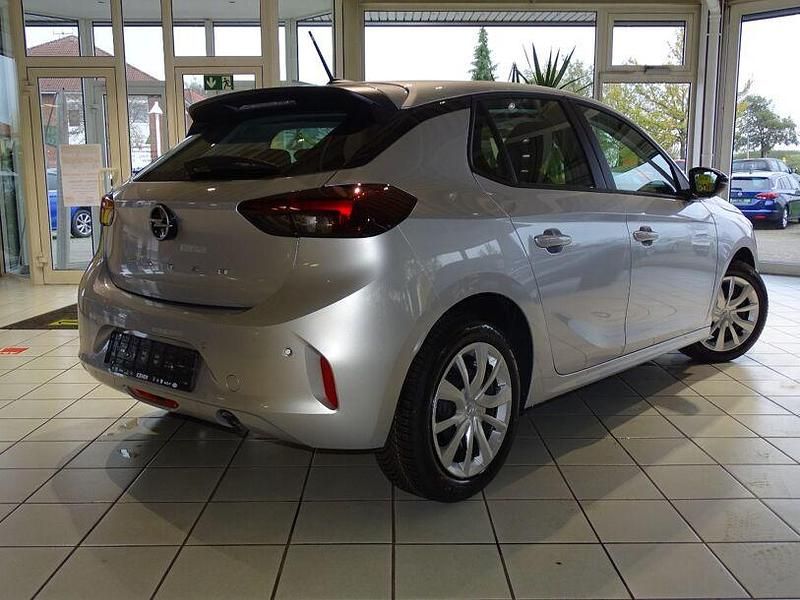 Gebraucht Opel Corsa 75 PS (55 kW) 2024 Silber Limousine