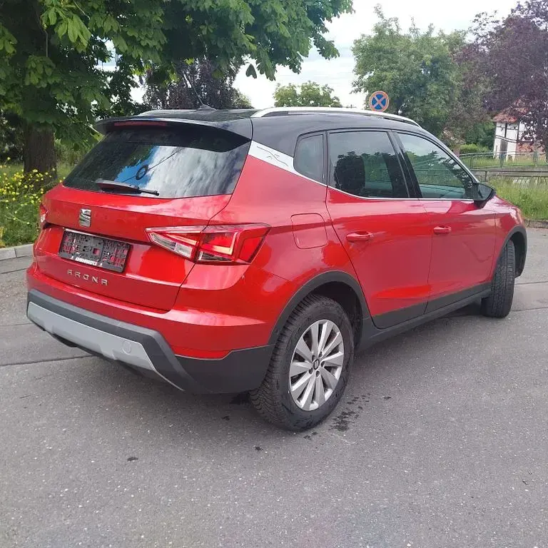 Gebraucht Seat Arona XCELLENCE 116 PS (85 kW) 2018 Rot SUV