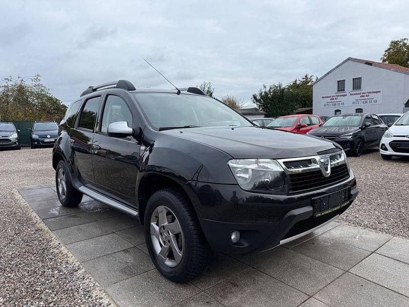 Schwarz Gebraucht 2015 Dacia Duster Prestige SUV | 9.999 € (Guter Preis) - Bild 1/4
