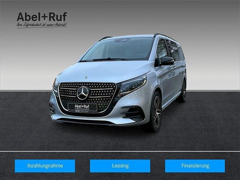 Silber Gebraucht 2026 Mercedes V300 Style Van / Kleinbus | 89.989 € (Teuer) - Bild 1/4