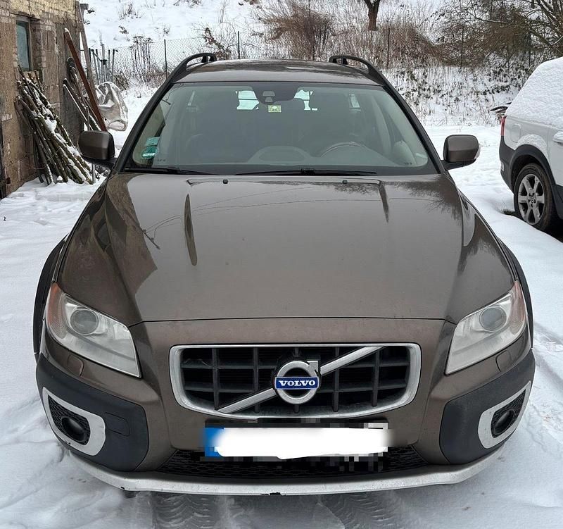 Braun Gebraucht 2012 Volvo XC70 Kombi | 13.500 € (Superpreis) - Bild 1/4