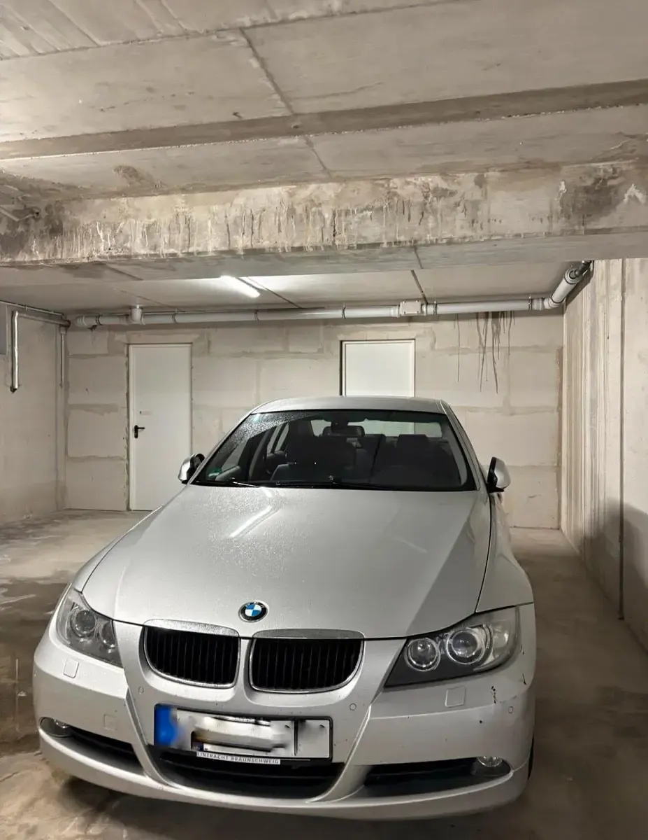Gebraucht BMW 320 150 PS (110 kW) 2007 Silber Limousine