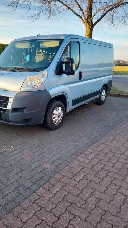 Gebraucht Fiat Ducato 115 PS (84 kW) 2012 Blau Van
