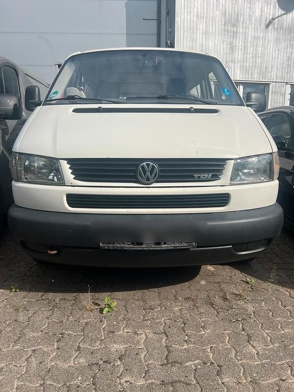 Weiß Gebraucht 1999 VW T4 Classicline Van | 6.500 € (Fairer Preis) - Bild 1/4