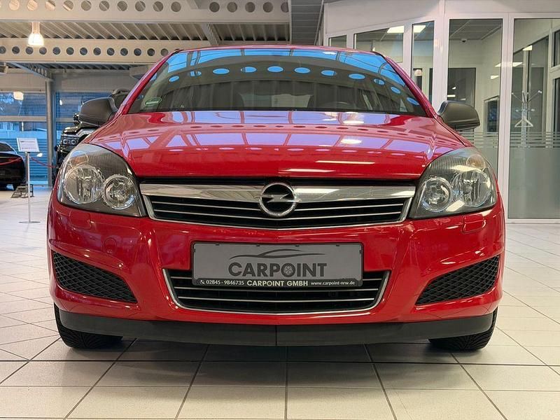 Gebraucht Opel Astra Selection 90 PS (66 kW) 2009 Rot Limousine