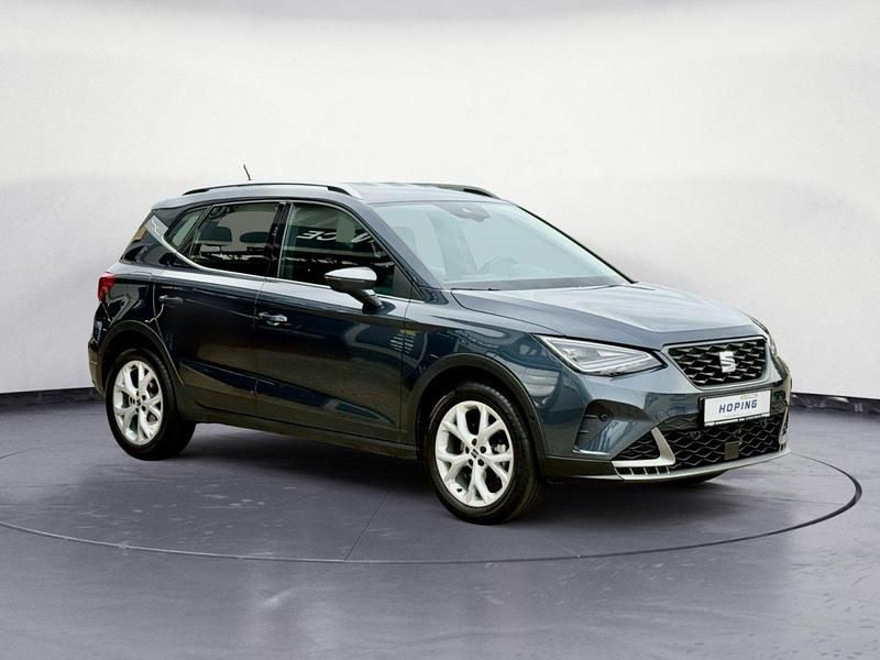 Gebraucht Seat Arona FR 110 PS (80 kW) 2023 Grau SUV