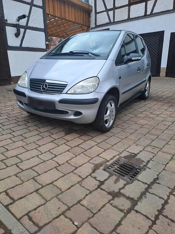 Gebraucht Mercedes A160 102 PS (75 kW) 2003 Silber Kleinwagen
