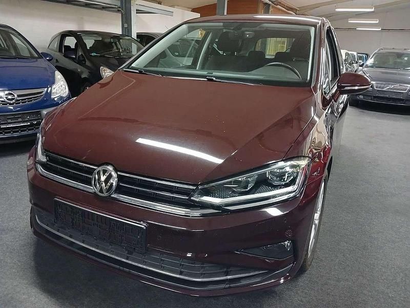 Schwarz Gebraucht 2018 VW Golf VII Highline Kombi | 17.880 € (Fairer Preis) - Bild 1/4
