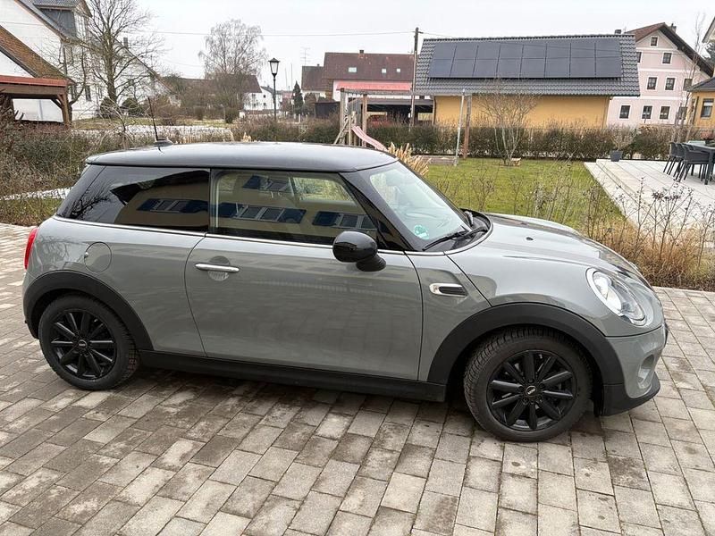 Gebraucht Mini Cooper 136 PS (100 kW) 2017 Grau Kleinwagen