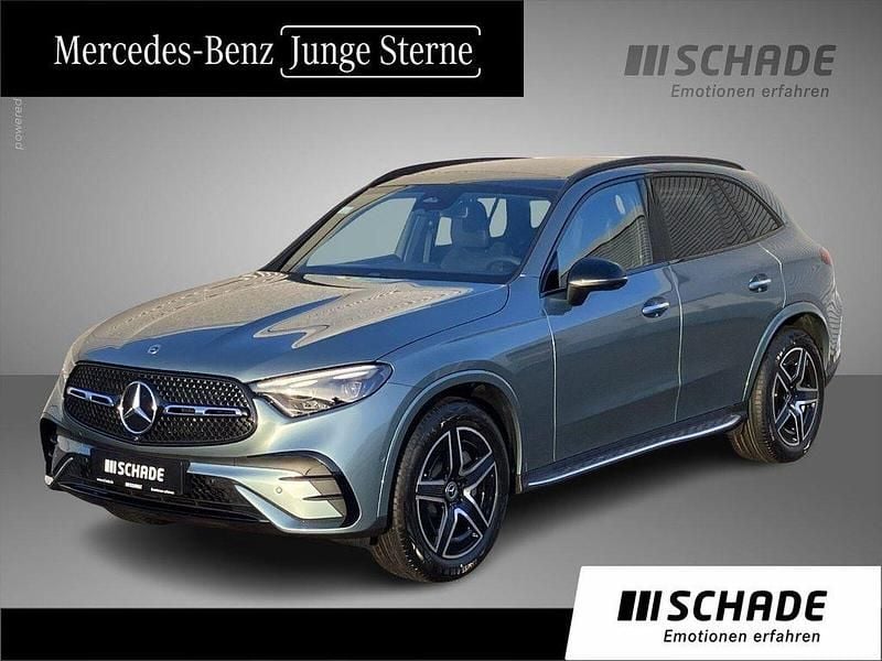 Silber Gebraucht 2025 Mercedes GLC220 AMG line SUV | 58.750 € (Superpreis) - Bild 1/4