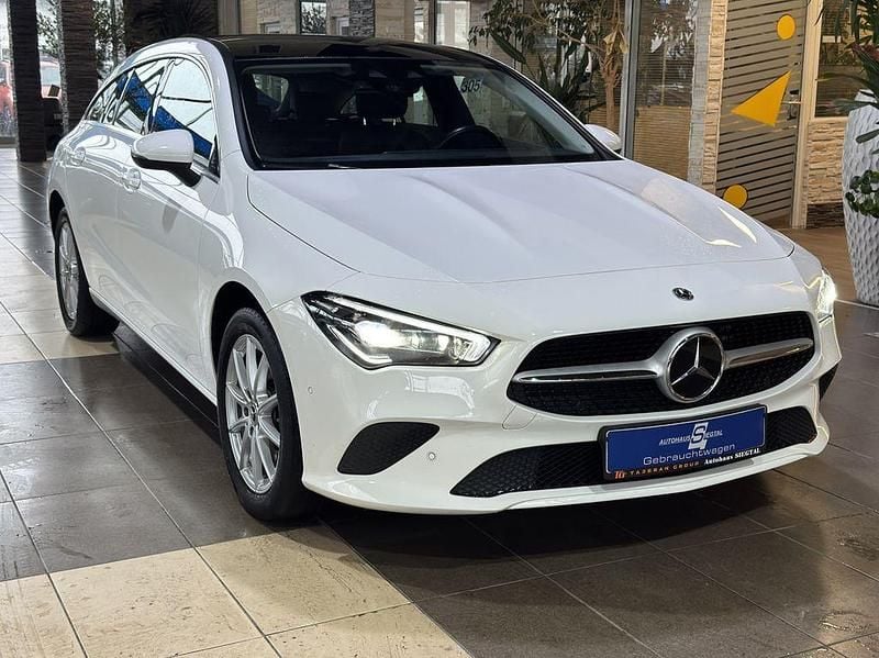 Gebraucht Mercedes CLA250e Shooting Brake 218 PS (160 kW) 2021 Weiß Kombi