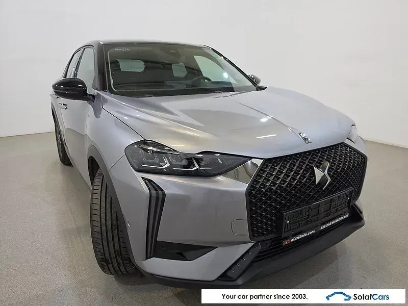 Gebraucht DS Automobiles DS3 Bastille 131 PS (96 kW) 2024 Silber SUV