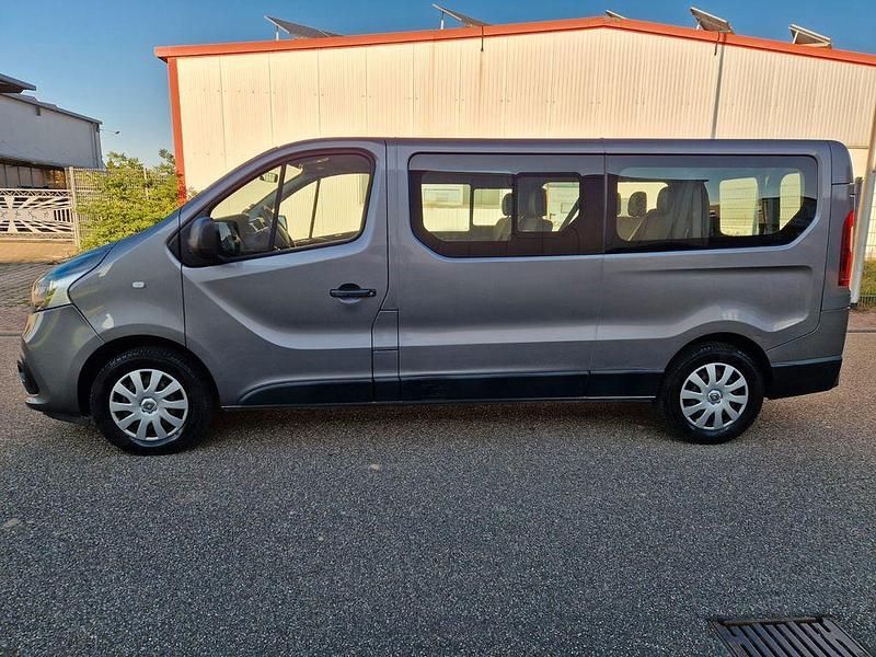 Gebraucht Renault Trafic 125 PS (91 kW) 2016 Weiß Van / Kleinbus