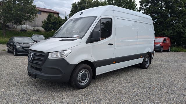 Andere Neu 2024 Mercedes Sprinter Van | 42.839 € - Bild 1/4