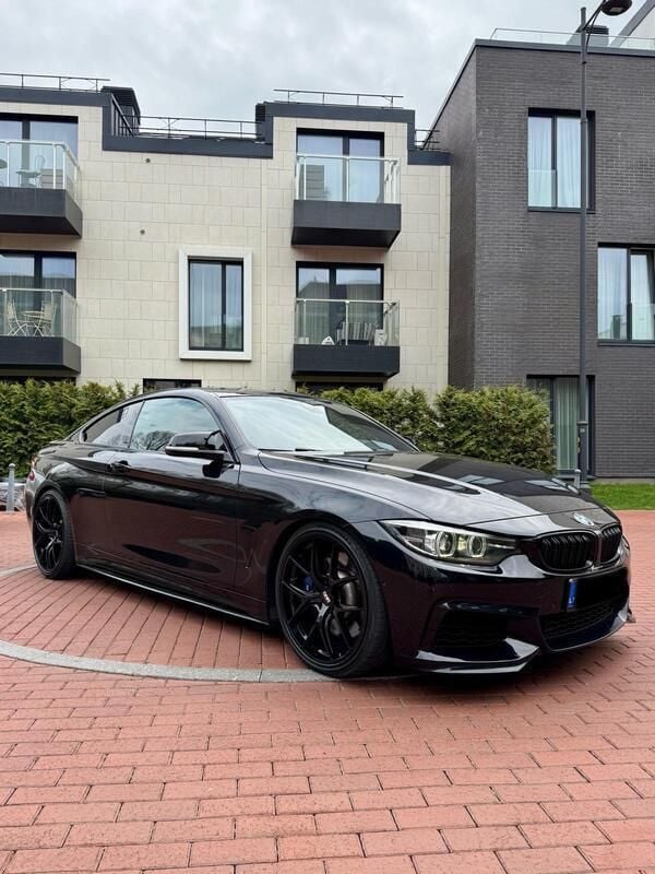 Schwarz Gebraucht 2019 BMW 440 M Sport Coupé | 33.990 € (Superpreis) - Bild 1/4