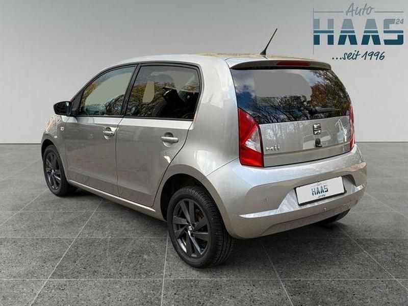 Gebraucht Seat Mii CONNECT 60 PS (44 kW) 2016 Grau Kleinwagen