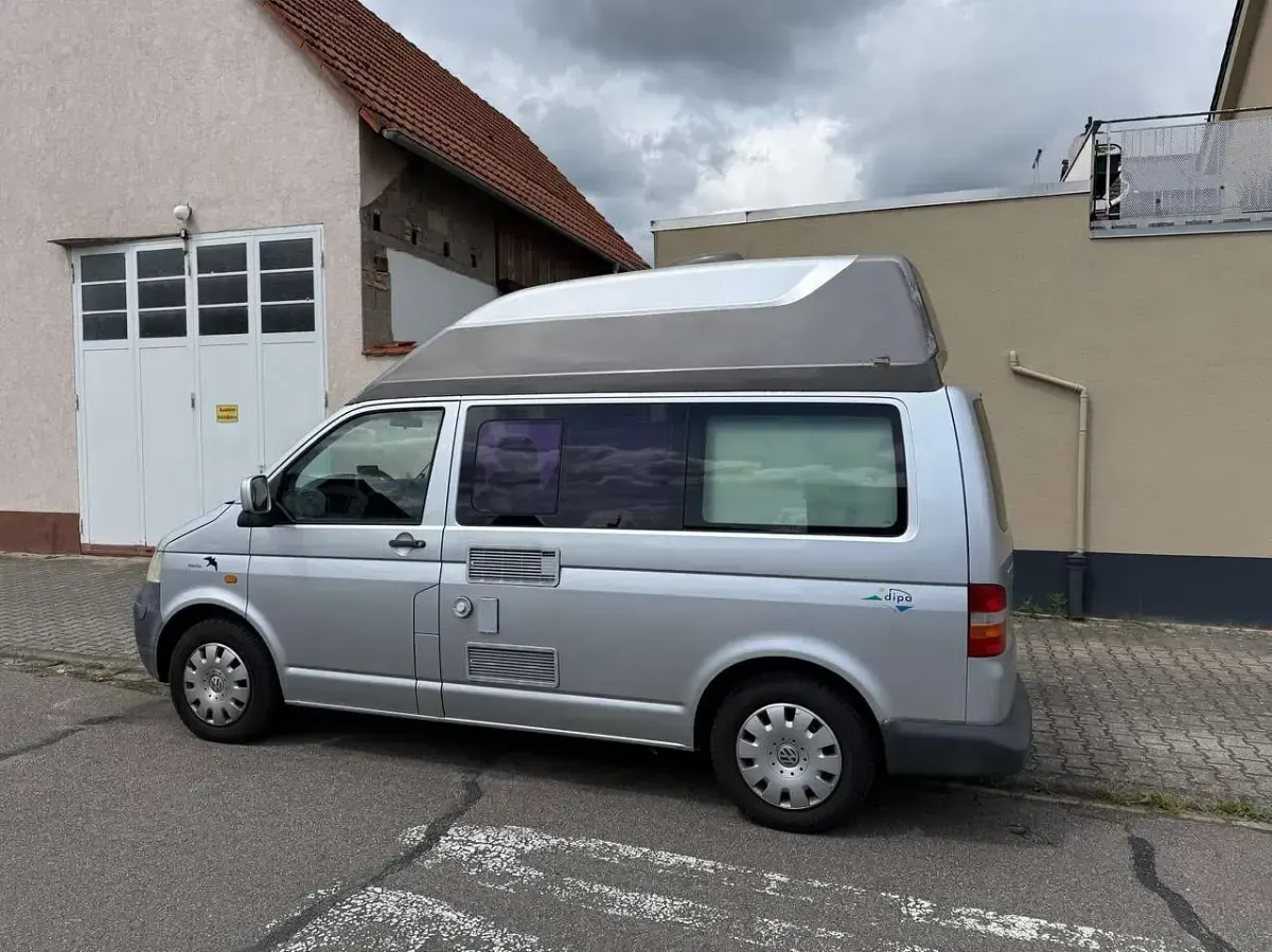 Gebraucht VW T5 131 PS (96 kW) 2004 Silber Van